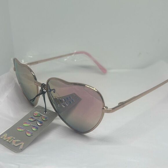 Heart-Shaped Sunglasses – Mirrored Lenses, Gold Frame - Picture 1 of 3